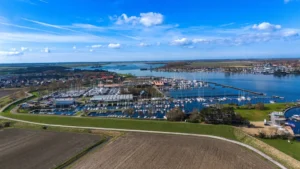 Aanmeren in Wolphaartsdijk